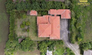 Rento hermosa Cotacachi 1000 m2