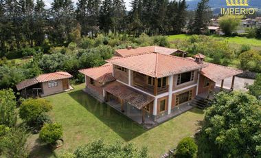 Rento hermosa Cotacachi 1000 m2