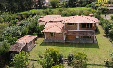 Rento hermosa Cotacachi 1000 m2