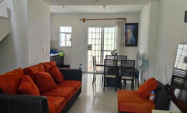 Casa en condominio con alberca y vigilancia