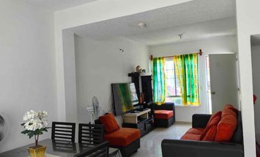 Casa en condominio con alberca y vigilancia