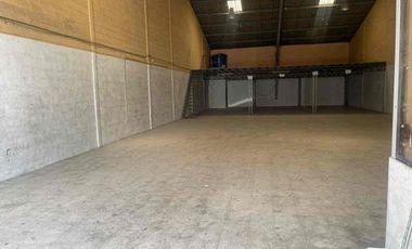 Se alquila Bodega a 200 metros de la Aduana del Ecuador dentro de complejo de bodegas