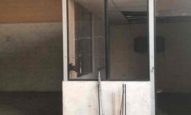 Se alquila Bodega a 200 metros de la Aduana del Ecuador dentro de complejo de bodegas