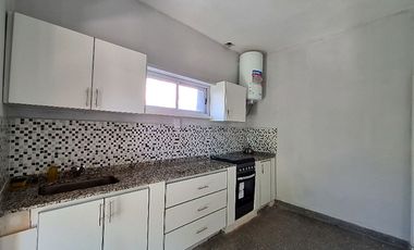 Venta Casa 3 ambientes Ituzaingo