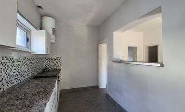 Venta Casa 3 ambientes Ituzaingo