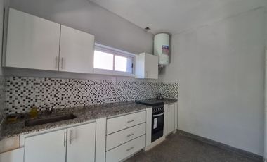 Venta Casa 3 ambientes Ituzaingo
