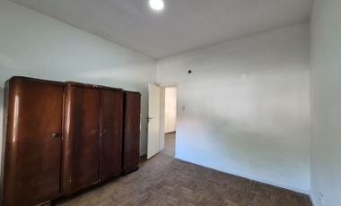 Venta Casa 3 ambientes Ituzaingo