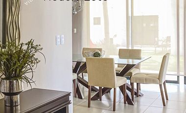 Casa nueva en venta dentro de terreno amplio al norte de Mérida