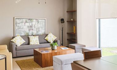 Casa nueva en venta dentro de terreno amplio al norte de Mérida