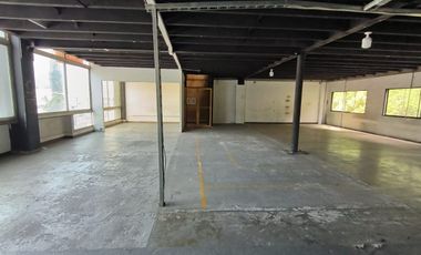 SE ARRIENDA BODEGA INDUSTRIAL