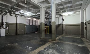 SE ARRIENDA BODEGA INDUSTRIAL