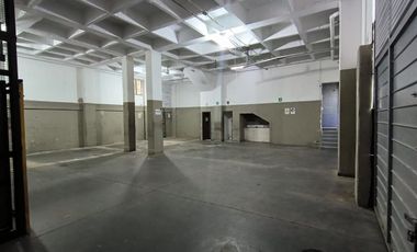 SE ARRIENDA BODEGA INDUSTRIAL