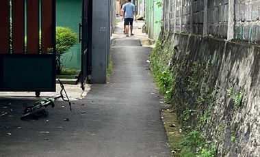 Rumah Murah 120 juta Layak Huni dengan Isinya dekat Tol Sawangan dan Stasiun Depok