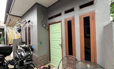 Rumah Murah 120 juta Layak Huni dengan Isinya dekat Tol Sawangan dan Stasiun Depok