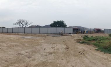 Local Comercial de 80000 m² en alquiler en La Aurora sector sabanilla