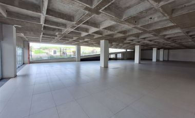 EDIFICIO EN RENTA SOBRE BERNARDO QUINTANA, QUERÉTARO