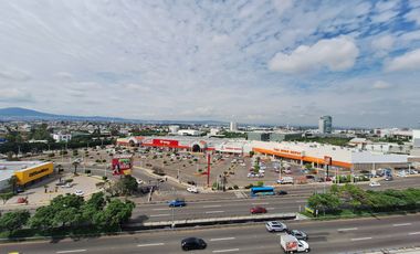 EDIFICIO EN RENTA SOBRE BERNARDO QUINTANA, QUERÉTARO