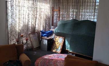 CASA EN AV. HENRIQUEZ- PRINCIPALMENTE EMPRESAS