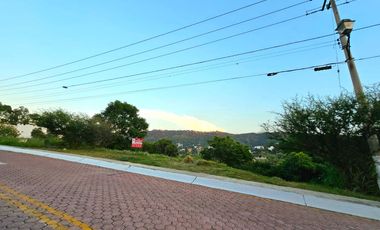 LAS CAÑADAS TERRENO EN VENTA A CAMPO DE GOLF CON HERMOSA VISTA