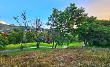 LAS CAÑADAS TERRENO EN VENTA A CAMPO DE GOLF CON HERMOSA VISTA