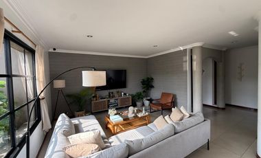 Departamento de Venta en Sector UEES