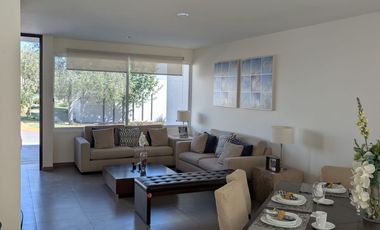 CASA EN VENTA CASA FUERTE 389 COTO BALUARTE