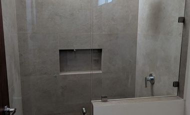 CASA EN VENTA CASA FUERTE 389 COTO BALUARTE