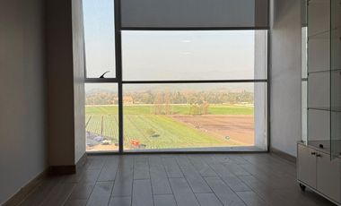 ARRIENDO OFICINA MODERNA EN EDIFICIO DA VINCI, PUERTAS DE CHICUREO, PLANTA LIBRE + 2 ESTACIONAMIENTOS