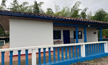 FINCA GANADERA LA CUMBRE