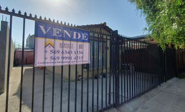 Casa En Venta En Quebrada El Sauce, Sto. Tomas III, Lampa