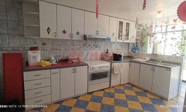 Casa En Alquiler - Ideal Para Oficinas O Consultorios Profesionales