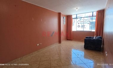 Casa En Alquiler - Ideal Para Oficinas O Consultorios Profesionales