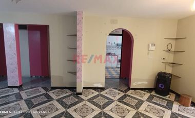 Casa En Alquiler - Ideal Para Oficinas O Consultorios Profesionales