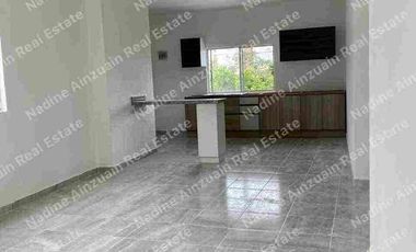 SE VENDE EDIFICIO DE 3 DEPARTAMENTOS AMPLIOS, AMUEBLADOS Y EQUIPADOS.UBICADO EN ZONA SUR POR AV. 135. CANCÚN, QUINTANA ROO.