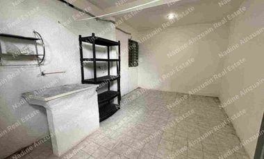 SE VENDE EDIFICIO DE 3 DEPARTAMENTOS AMPLIOS, AMUEBLADOS Y EQUIPADOS.UBICADO EN ZONA SUR POR AV. 135. CANCÚN, QUINTANA ROO.