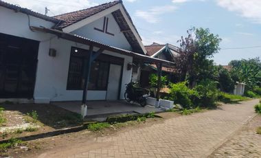jual murah rumah + toko bagus untuk usaha di gondek Mojowarno Jombang