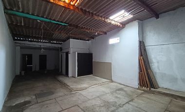 Loca para empresas , bodega y oficinas – Centro de Santa Marta  3 Pisos | Excelente Ubicación | Ideal para Negocio e Inversión
