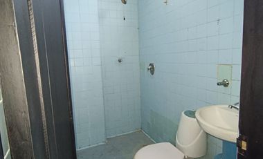 Loca para empresas , bodega y oficinas – Centro de Santa Marta  3 Pisos | Excelente Ubicación | Ideal para Negocio e Inversión