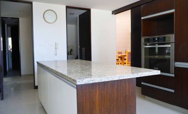 Casa en Renta, Lomas de Angelópolis I, Retorno Bali N.7, Clúster 222, Puebla.