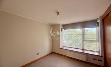 Departamento en Arriendo con Estacionamiento y Bodega, Excelente Ubicación