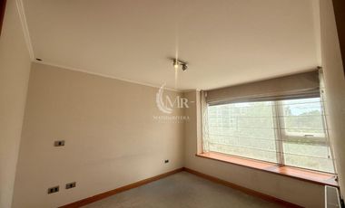 Departamento en Arriendo con Estacionamiento y Bodega, Excelente Ubicación