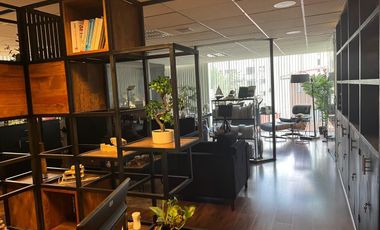 Oficina en Renta calle Ocaso , cerca de Perisur