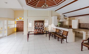 Semi-Furnished 4 Bedroom House with Swimming Pool for Rent in Banilad