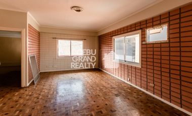 Semi-Furnished 4 Bedroom House with Swimming Pool for Rent in Banilad