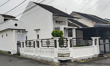 Perum STRATEGIS di Jalan Raya Cikadongdong Cikunir Singaparna