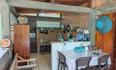 Dijual Villa Tengah Kota Kendari Tanah Luas dan Lingkungan Sudah Terbentuk