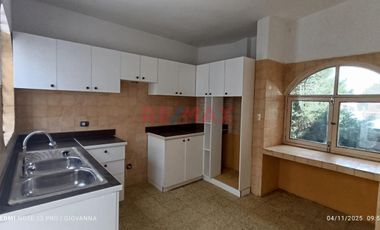 Se Alquila Casa En Residencial La Angostura - Ideal Para Vivienda U Oficina