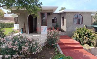 Se Alquila Casa En Residencial La Angostura - Ideal Para Vivienda U Oficina