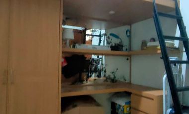 DIJUAL CEPAT! Turun Harga Drastis! Rumah Full Furnished Siap Huni di Perumahan Colomadu Karanganyar