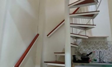 DIJUAL CEPAT! Turun Harga Drastis! Rumah Full Furnished Siap Huni di Perumahan Colomadu Karanganyar